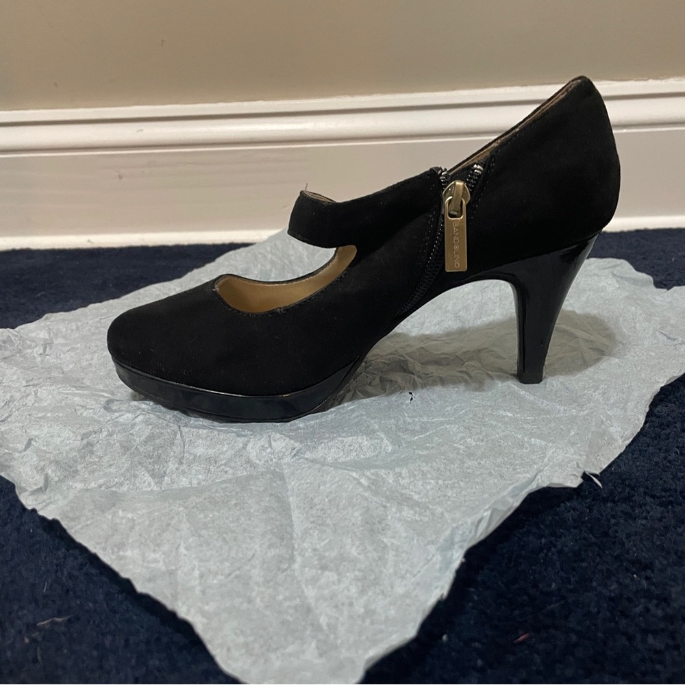 Bandolino Black Mini Platform Women's Heels Side Zip